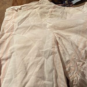 Cute pink and white top